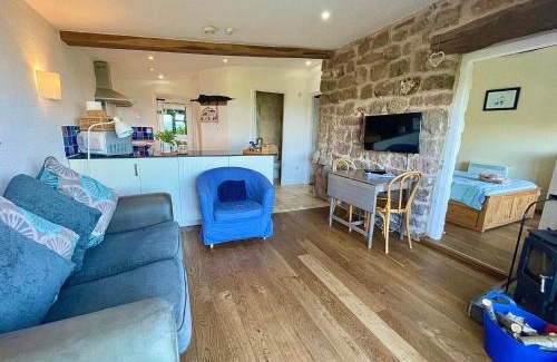 Redbrook House | Top Barn WALES
