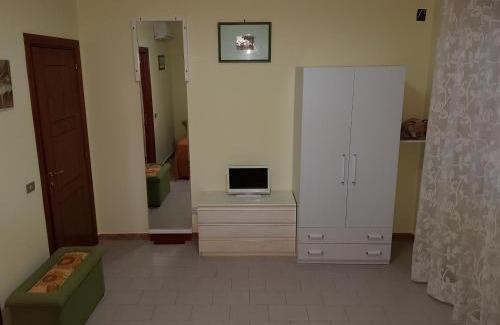 Sant'Eufemia Lamezia Apartment | Top bedroom GOLFO - Le Lincelle, Lamezia - 2 extra large single beds