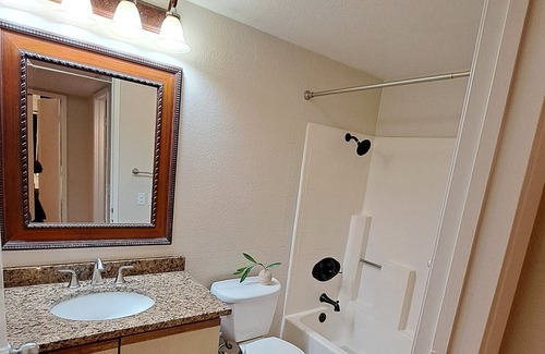 University City Condo | Top corner 2-story La Jolla Condo