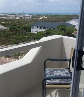 L'Agulhas House | Top Deck