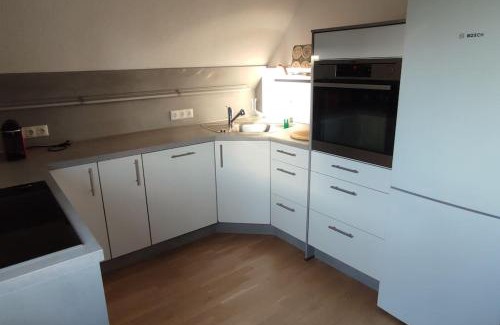 Lubbecke Apartment | Top Ferienwohnung am Waldrand mit großem Balkon