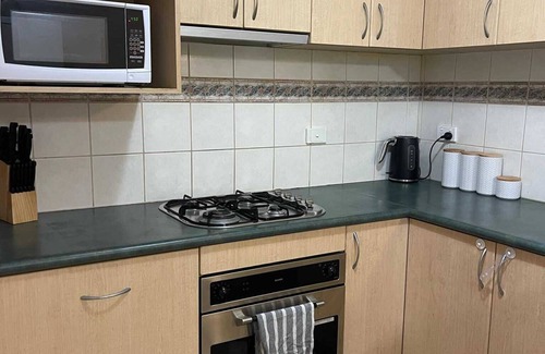 Joondalup Apartment | Top-Floor Gem nPool, Sauna, Gym.nLocation is EVERYTHING