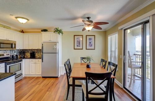 Folly Field Villa | Top Floor HHB&T Oceanview 2 Bedroom Villa!