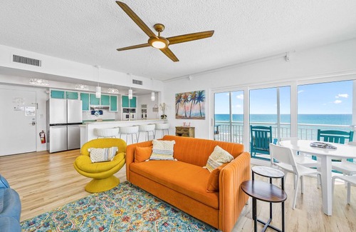 South Patrick Shores Condo | Top-floor, oceanfront condo with balcony