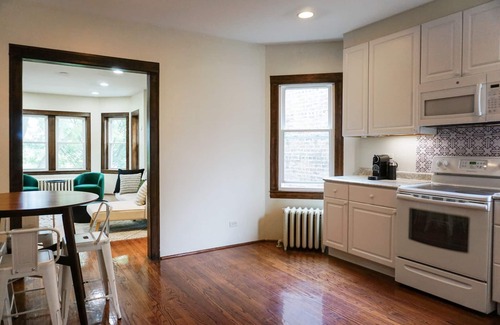 Chicago Apartment | Top Floor Portage Park Lookout