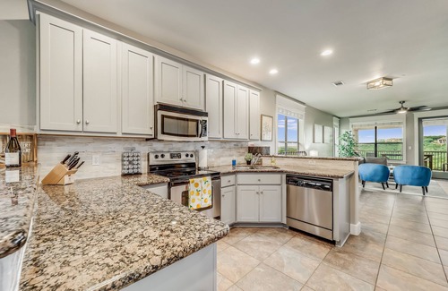 Jonestown Condo | Top Floor Resort Villa - Lake Views, Pool, Balcony