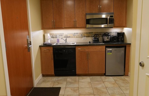 Winter Park Condo | Top Floor with Beautiful Views! Great location! New Luxurious Sleeper Sofa!