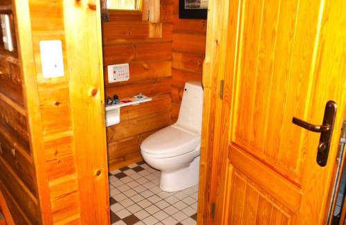 Kawachinagano House | Top Hill woman only accommodation