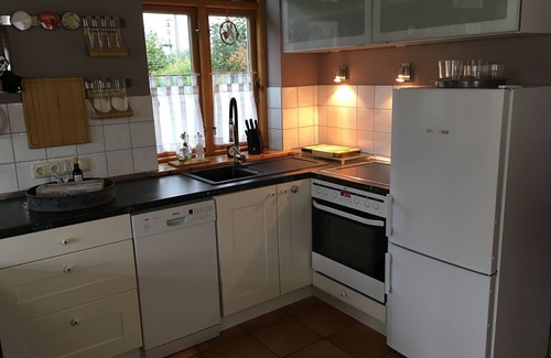 Kneese Dorf House | TOP: Holiday house in a fantastic location, large nature plot, close to Schaalsee.