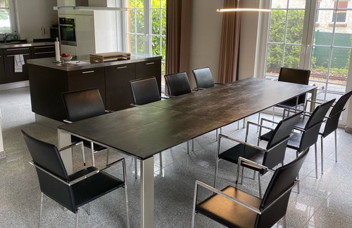 Ostseebad Prerow House | Top location, close to the beach, sun terrace, 5 bedrooms, 3 bathrooms, sauna, fireplace, 4 parking spaces