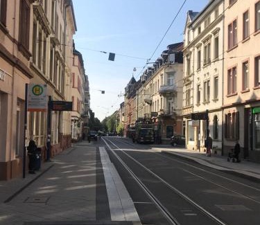 Weststadt Apartment | TOP Location Apartment Heidelberg Centrum near Hauptbahnhof, Bismarckplatz, Schloss