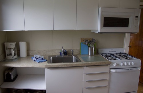 Block Island Apartment | Top location, walking distance to beach and town