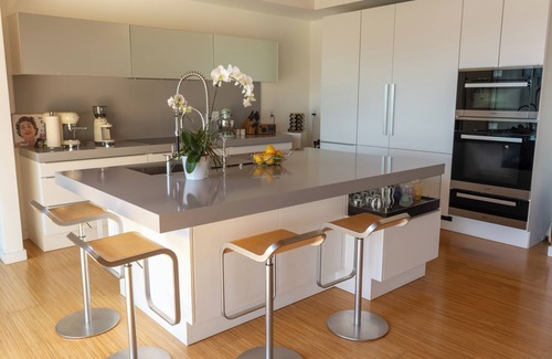 Bel Air House | Top Los Angeles Location! BEL AIR VILLA, Breathtaking Ocean/City/Mountain View