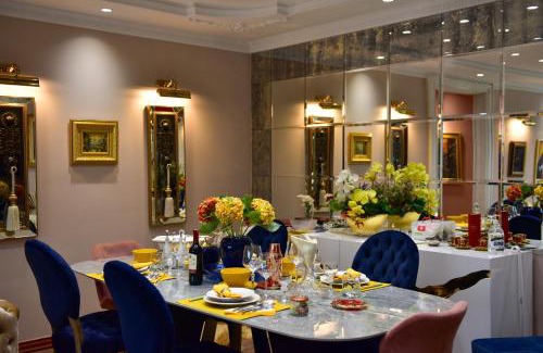 Blloku Apartment | Top Luxury Tirana