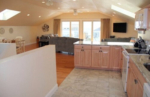 North Truro Hotel | Top Mast Resort