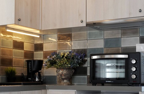 Exarhia Apartment | Top of the city Central studio with Acropolis View