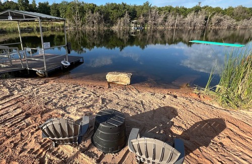 Jacksboro RV Rental | Top of the Dam Group Campground at Lake Godstone
