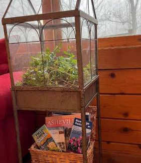 Leicester House | Top of the Line Asheville Mountain Cabin