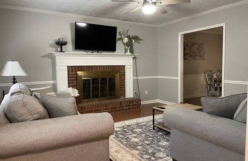 Peachtree City House | Top of the Terraces w/optional Golfcart rental