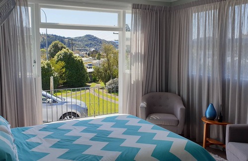 Picton House | Top of the Town