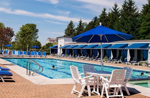 Bay Harbor Condo | Top of the World 500 overlooking Bay Harbor Marina Lake