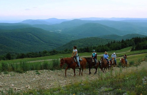Snowshoe Hotel | Top of the World