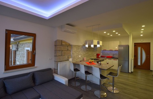 Borut House | TOP PRICE! DISCOUNT! FOR AVAILABLE DATES! TAKE A LOOK AT OUR OFFER!
