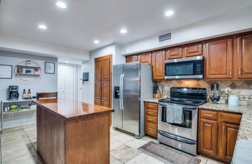 Mesquite House | Top Rated~Pool~Comfy~Central Location