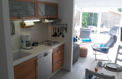 Bruinisse House | TOP renovated holiday home by the sea/WiFi free