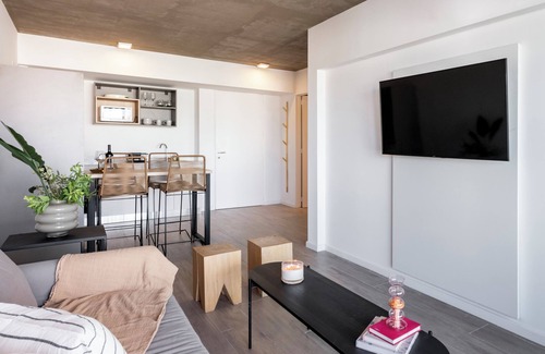 Nunez Condo | Top Rentals Nuñez