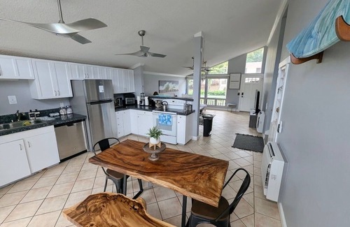 Waianae House | @Top Spots - 2-Min Drive to Beach!