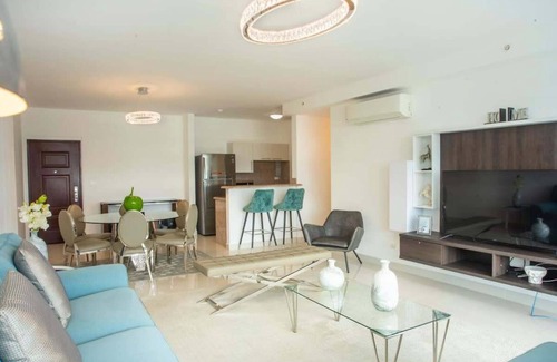 Costa del Este Apartment | Top Tower I Modern 3 Bed Apt in Costa del Este
