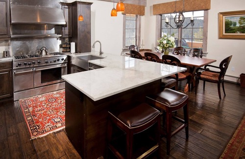 Vail Ski Chalet | Top Vacation Location | Laptop-friendly