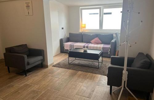 Enns House | TOP3 Schönes Apartment für max 5 Personen