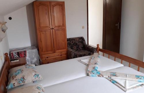 Chernomorets House | Topalovi Guest House
