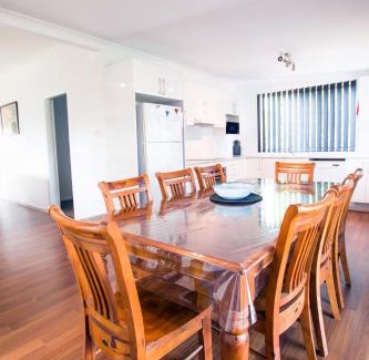 Glen Innes House | Topaz Cottage