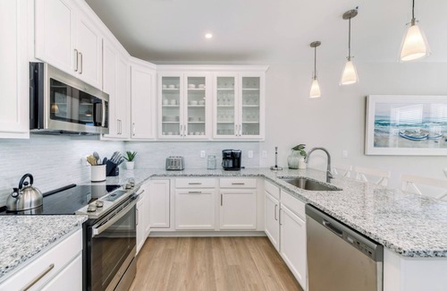 Bermuda Bay Condo | Topaz Tide Condo at Hamilton Cay Reserve