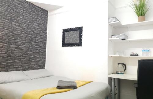 Huddersfield House | TOPAZ TOWN HOUSE No 36