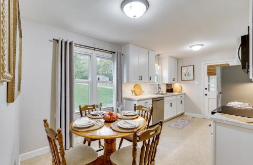 Pauline House | Topeka Farmhouse Hideaway 5 Mi to Downtown!