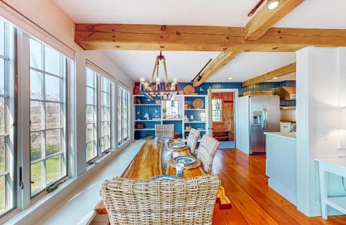 Wiscasset House | Topgallant