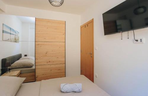 Bijeli do Apartment | Toplish 1 Top holiday in Budva