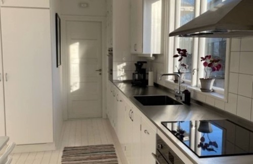 Bromma Villa | Toppläge i idylliska Bromma, nära Stockholm city och Drottningholms slott