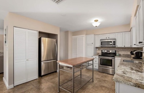 Naples Park House | Top‘s Naples Park Home, sleeps 6 (+ toddler), close to beach, near all!