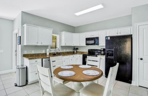 Dune Allen Beach Apartment | Topsail Village #511 - Beach Moon