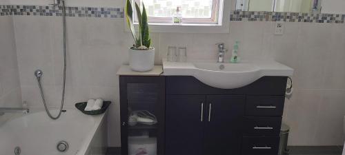 Torbay House | Torbay BnB