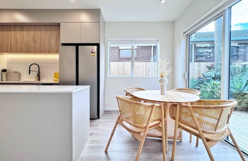 Torbay Condo | Torbay Family Oasis 3BR vs Backyard Near Beach