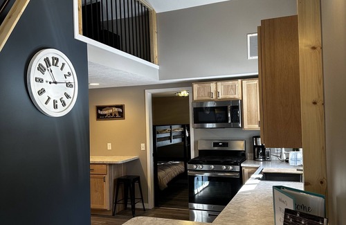 Alden Cabin | Torch Lake Cabin
