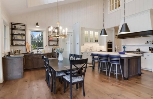 Kewadin House | Torch Lake Grand Ultimate Luxury Lake Home