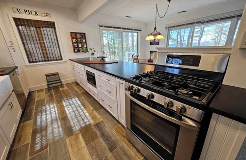 Clam River House | Torch Lake Tranquility