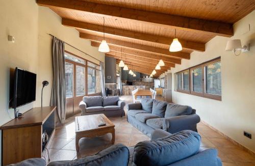 Santa Maria d'Olo House | Torigues
